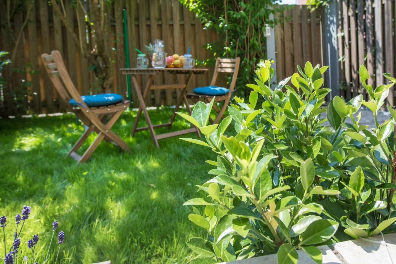 Family Apartment With Garden Laibach Exterior foto